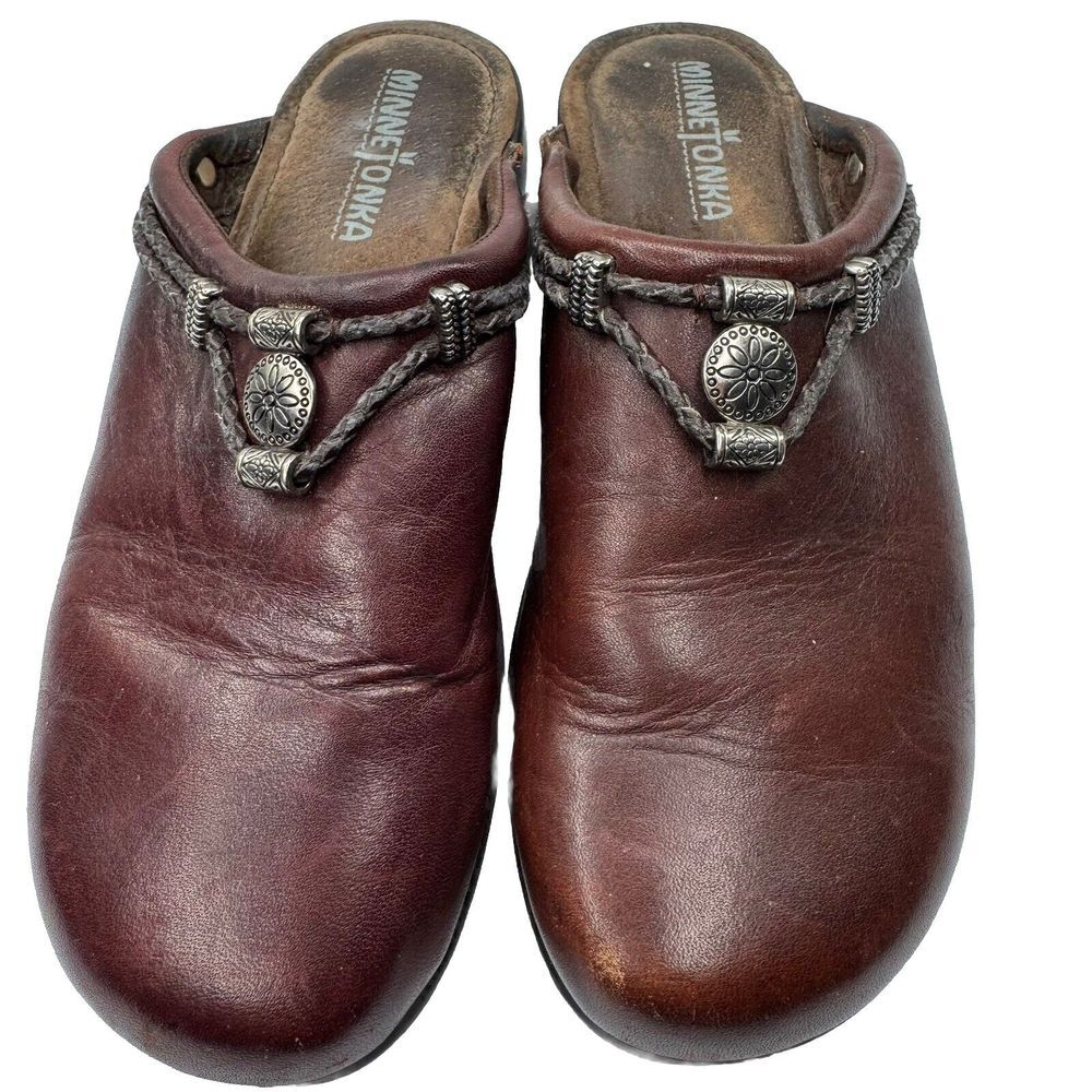 Womens Minnetonka Leather‎ Slipon Clogs Brown Size 8 Shoes Aztec Western